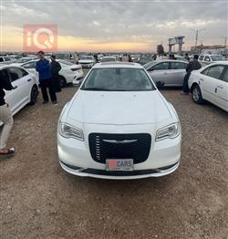 Chrysler 300 2017