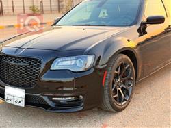 Chrysler 300 2019