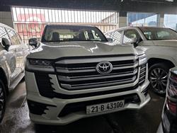 Toyota Land Cruiser 2024