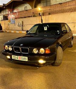 BMW 7-Series 1993