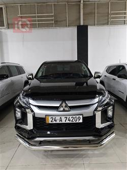 Mitsubishi L200 2023