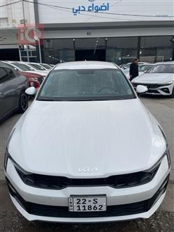 Kia K5 2025
