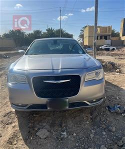 Chrysler 300 2016
