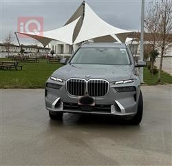 BMW X7 2025