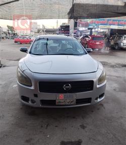 Nissan Maxima 2011