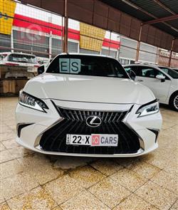 Lexus ES 2023