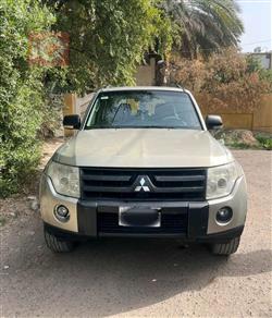 Mitsubishi Pajero 2008