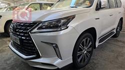 Lexus LX 2021