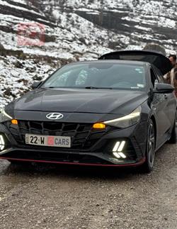 Hyundai Elantra 2023