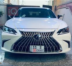 Lexus ES 2022