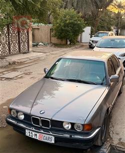 BMW 7-Series 1993